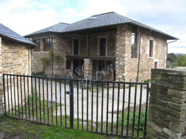 Casa en Alquiler en Outeiro de Rei