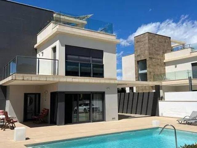 Casa en Alquiler en Orihuela