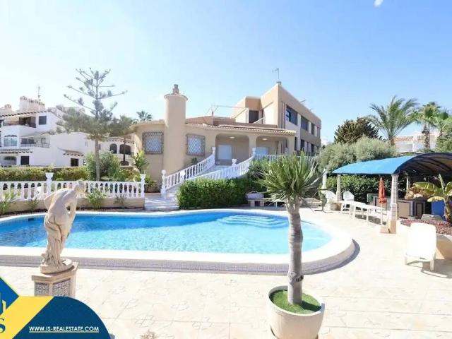 Casa en Alquiler en Orihuela