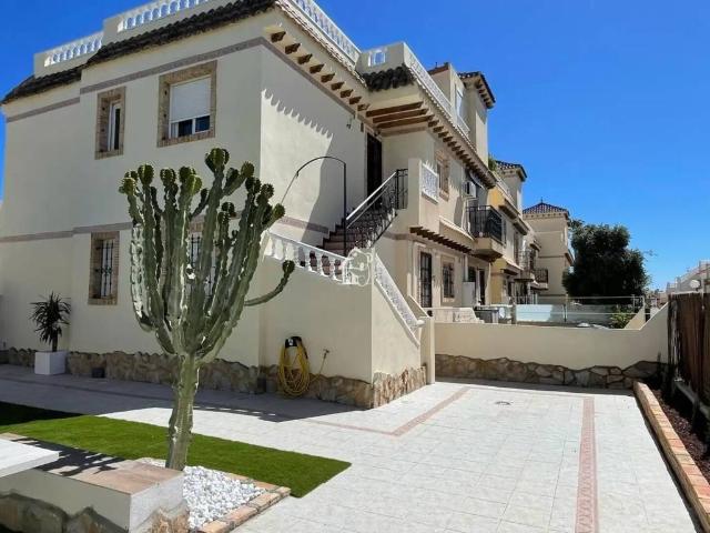 Casa en Alquiler en Orihuela