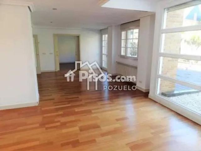 Casa en alquiler en Avenida de las Bellas Artes
