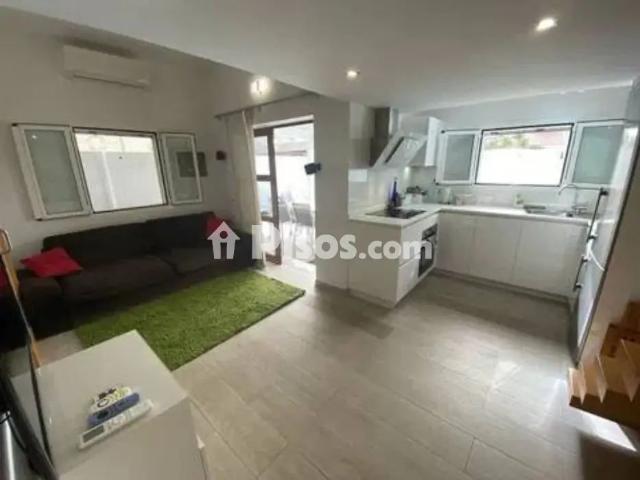 Casa en alquiler en Avenida Touroperador Kuoni