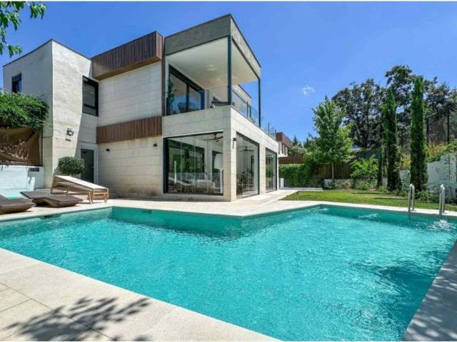 Casa en Alquiler en Alcobendas