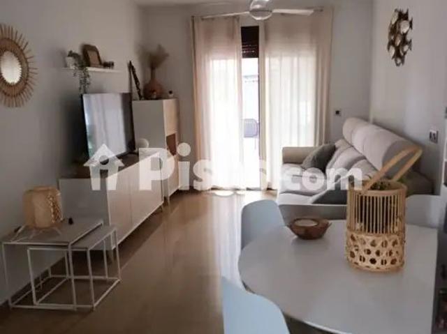Casa en alquiler en Alamillo
