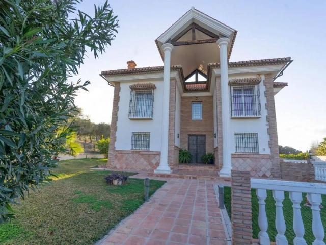 Casa en Alquiler en Alhaurín El Grande