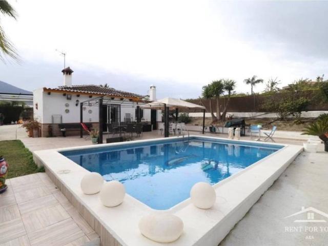 Casa en Alquiler en Alhaurín El Grande