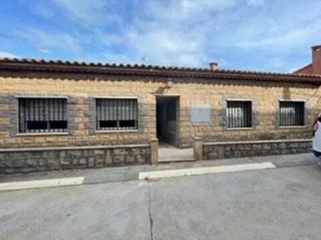 Casa en Alquiler en Alpartir