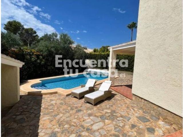 Casa en Alquiler en Altea