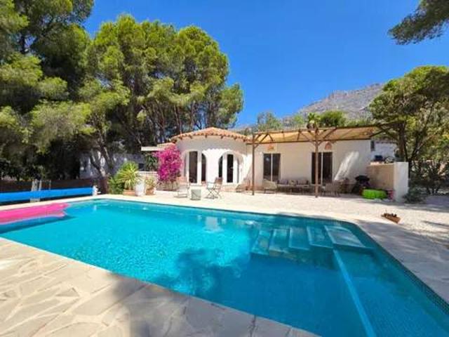 Casa en Alquiler en Altea