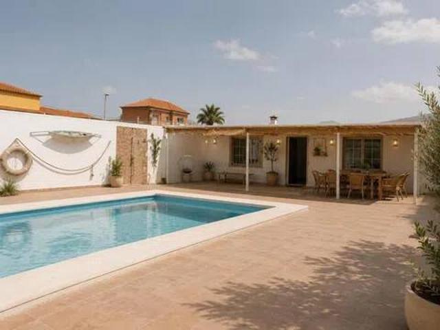 Casa en Alquiler en Arona