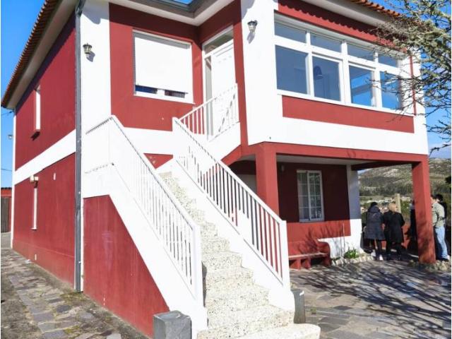 Casa en alquiler en Baredo Santa Maria