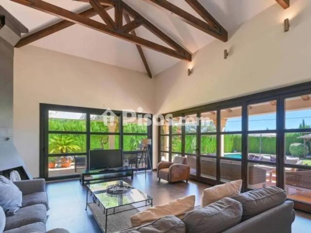 Casa en alquiler en Beniarbeig
