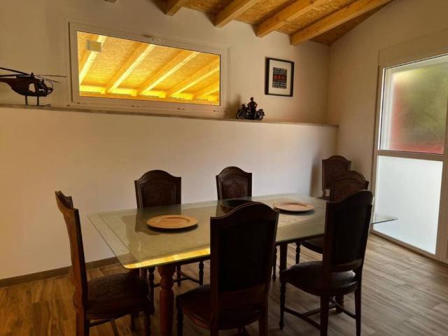 Casa en Alquiler en Brión