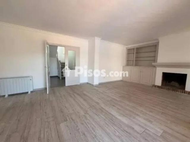 Casa en alquiler en Calle Marqués de Ivanrey