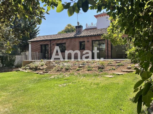 Casa en alquiler en calle De Chopin, Sant Cugat del Vallès, de 58 m² 2 habitaciones por 2.500