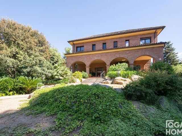 Casa en alquiler en calle Fuster i Serracant, Sant Cugat del Vallès, de 593 m² 9 habitaciones por 7.000