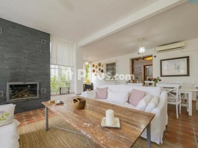 Casa en alquiler en Calle >Huertas Altas, Número >