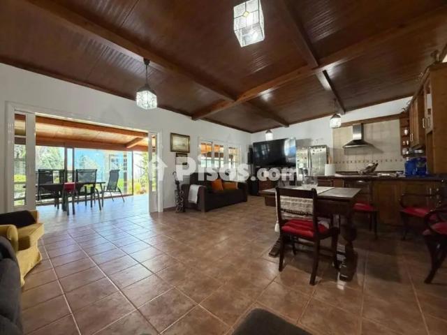Casa en alquiler en Calle Tf.131 0