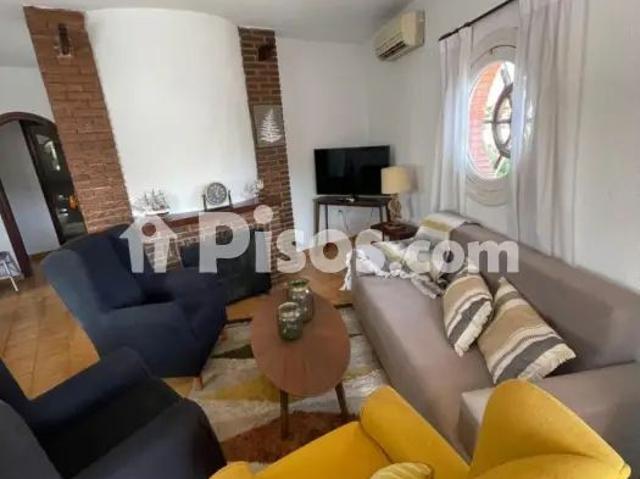 Casa en alquiler en Calle,19