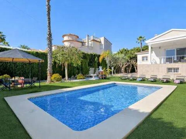 Casa en Alquiler en Calp