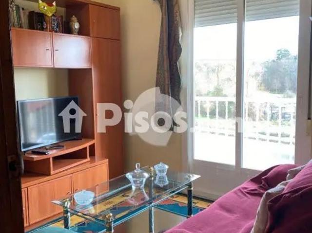 Casa en alquiler en Cambeo