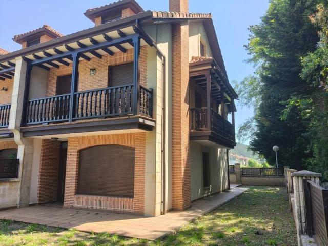 Casa en Alquiler en Castañeda