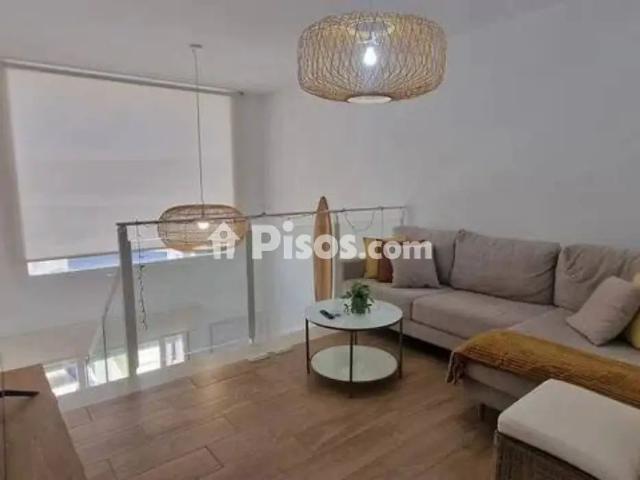 Casa en alquiler en Carrer de Xipre