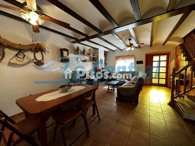 Casa en alquiler en Carrer de Cervantes, 21