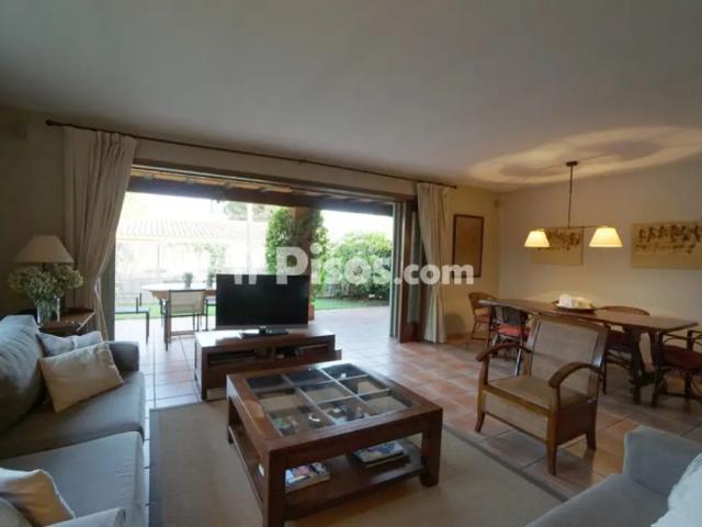 Casa en alquiler en Carrer dels Clavells