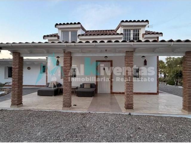 Casa en Alquiler en Cártama