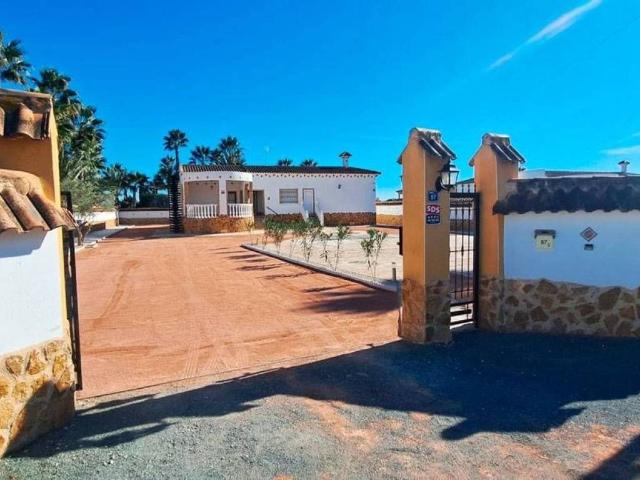 Casa en Alquiler en Catral