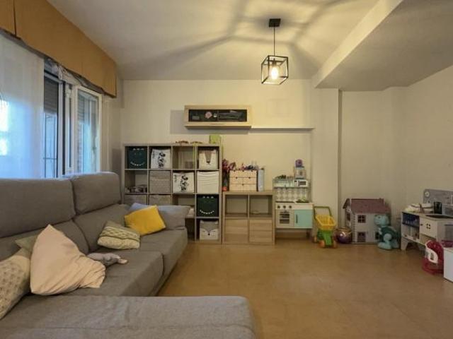 Casa en alquiler en Chiloeches, Torija