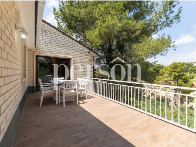 Casa en Alquiler en Chiva