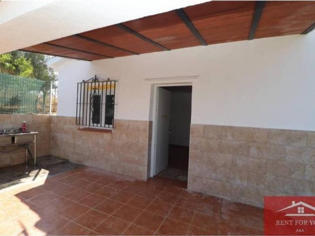 Casa en Alquiler en Coín