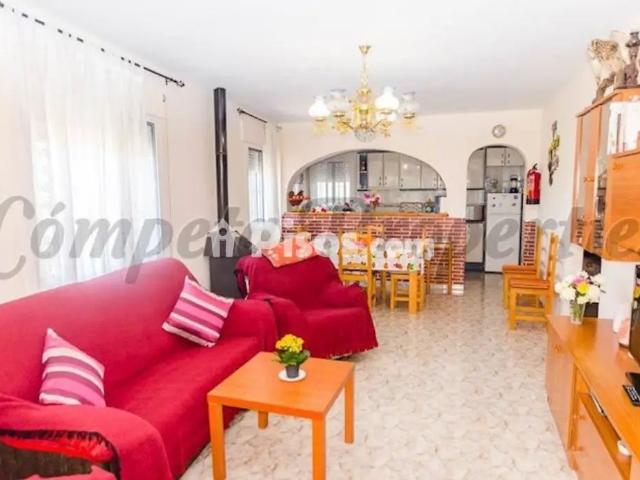 Casa en alquiler en Cómpeta
