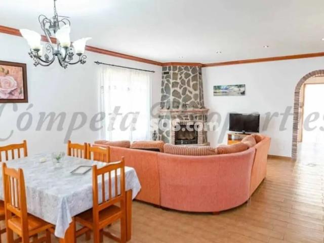 Casa en alquiler en Cómpeta