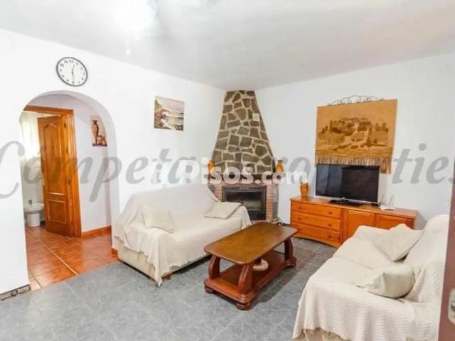 Casa en alquiler en Cómpeta