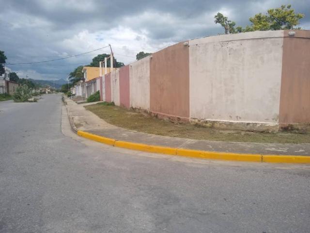 Casa en Alquiler en Corinsa Cagua Edo.Aragua