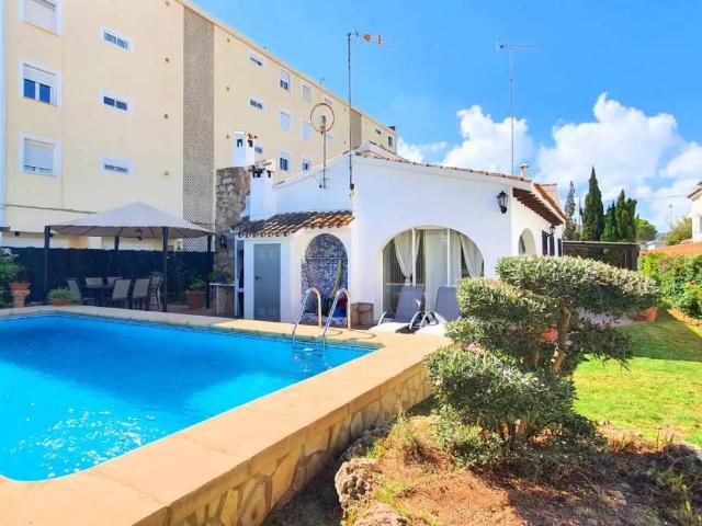Casa en Alquiler en Dénia