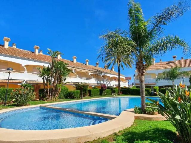 Casa en Alquiler en Dénia