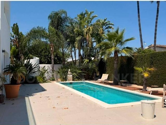 Casa en Alquiler en Dénia