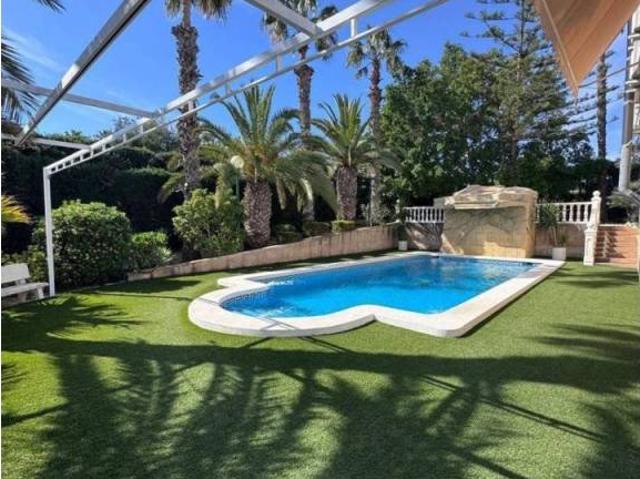 Casa en Alquiler en Elche Elx