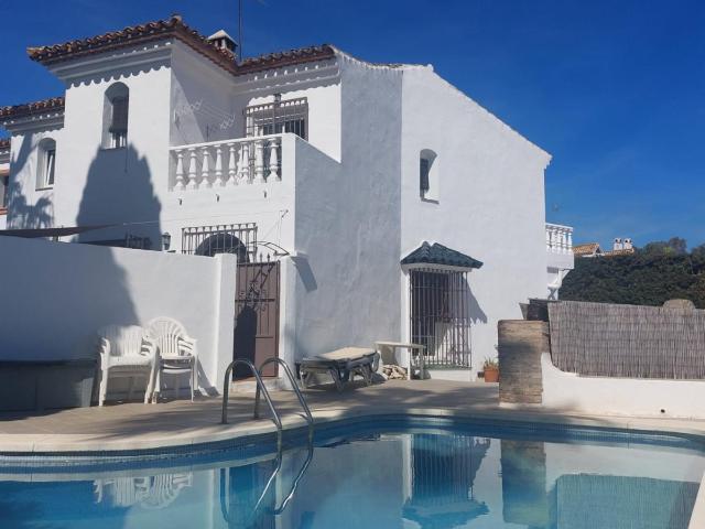 Casa en alquiler en Estepona Málaga