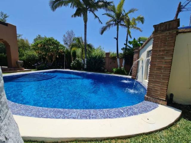 Casa en Alquiler en Estepona