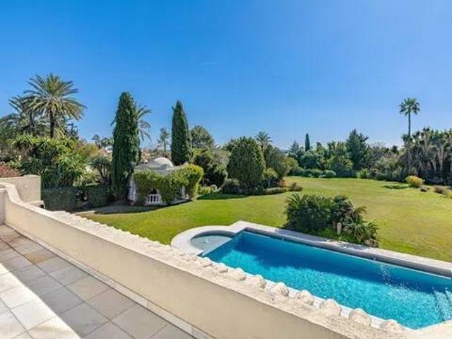 Casa en Alquiler en Estepona