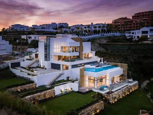 Casa en Alquiler en Estepona