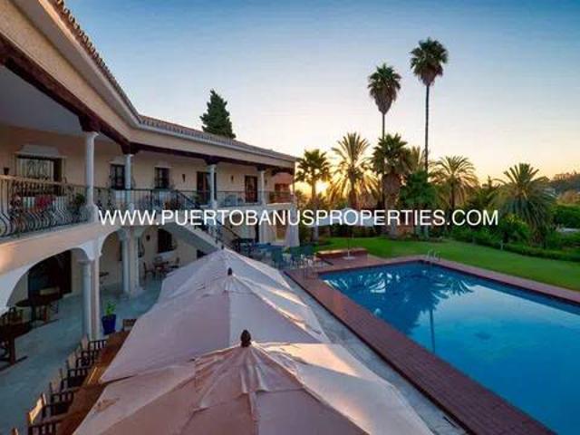 Casa en Alquiler en Estepona
