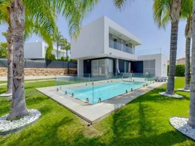 Casa en Alquiler en Finestrat