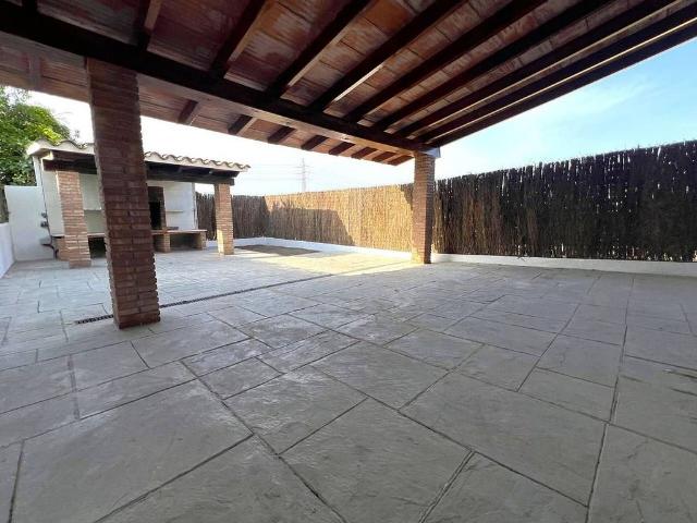 Casa en alquiler en Gualba, de 140 m² 4 habitaciones por 1.500