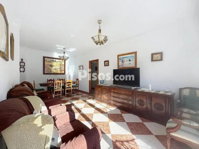Casa en alquiler en Girón Las Delicias Pacífico